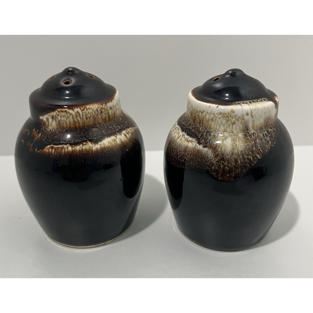 VTG 1960's Pfaltzgraff Gourmet Brown Drip Salt and Pepper Ginger Jar Shakers